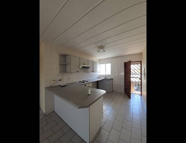2 BEDROOM APARTMENT FOR SALE IN PRESIDENT PARK